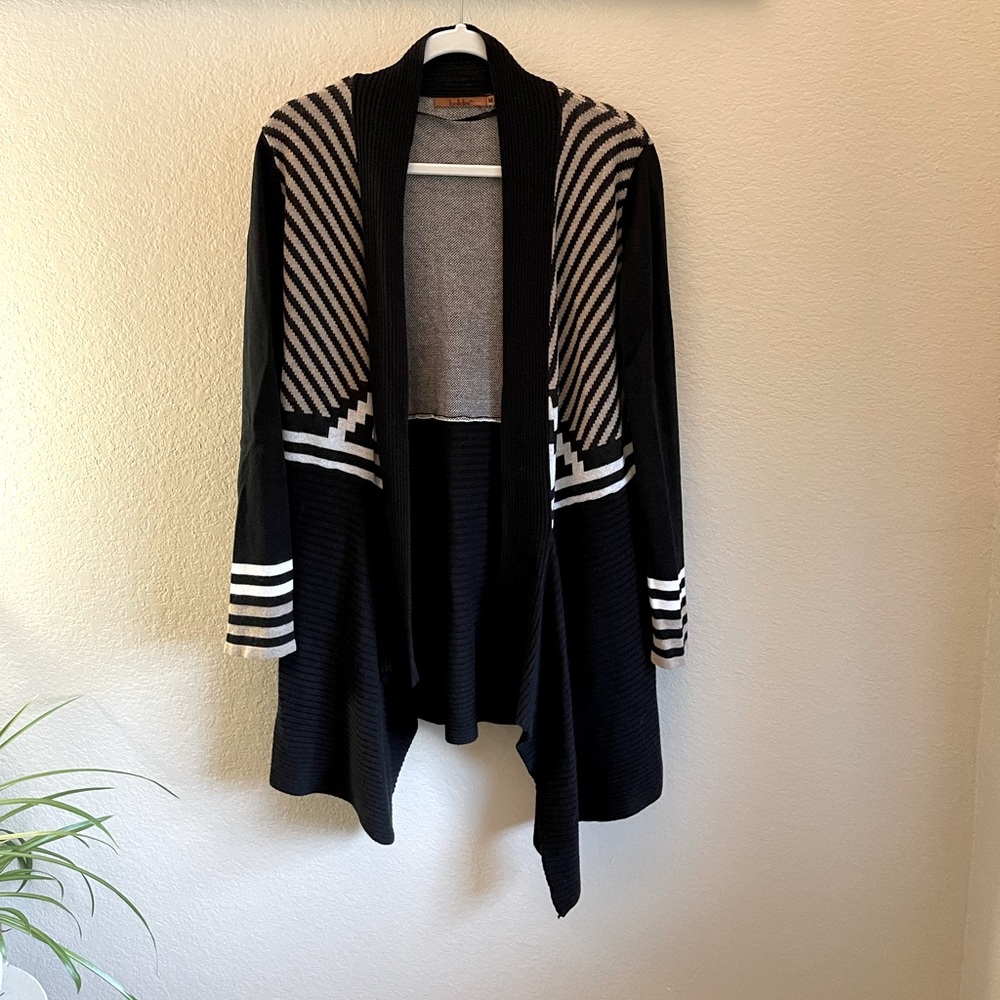 Geo Pattern Open Front Cardigan - M